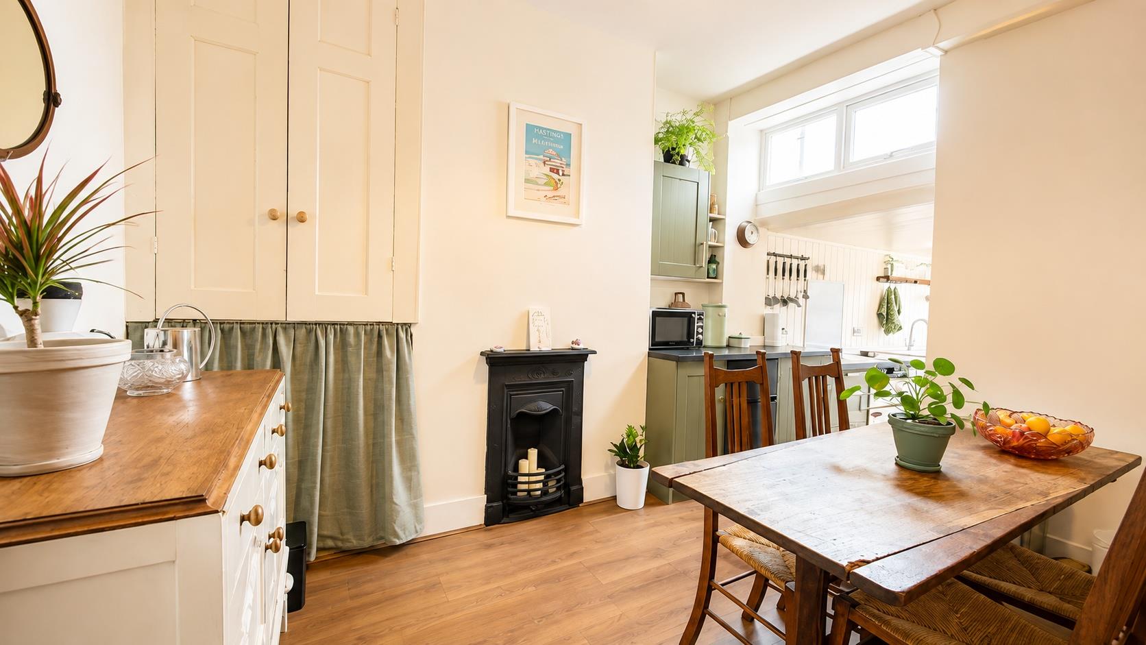 3 bed property in Silverlands Road, St. Leonards-On-Sea